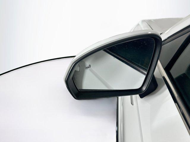 Photo of 2023 Pure White Volkswagen Taos