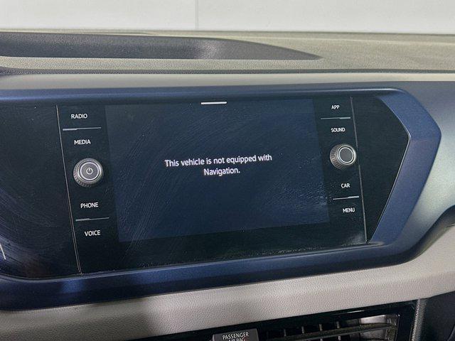Photo of 2023 Pure White Volkswagen Taos