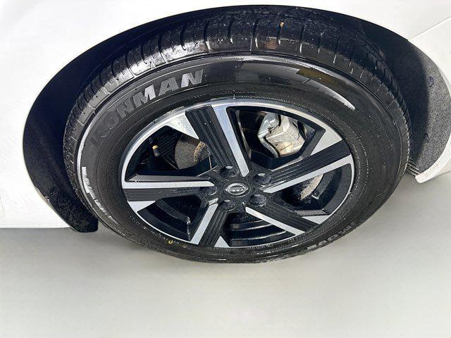 Photo of 2024 Fresh Powder Nissan Sentra