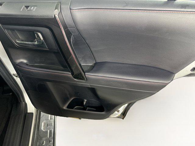 Photo of 2024 Classic Silver Metallic Toyota 4Runner