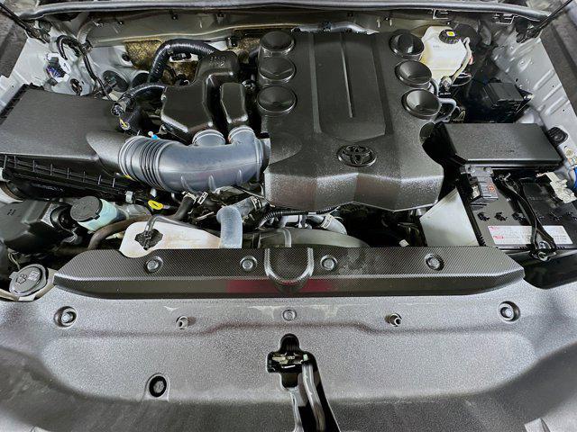Photo of 2024 Classic Silver Metallic Toyota 4Runner