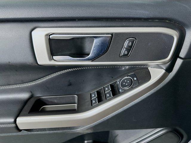 Photo of 2024 Carbonized Gray Metallic Ford Explorer