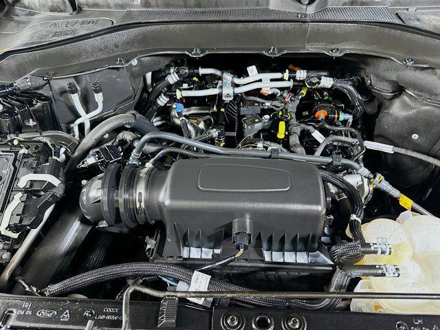 Photo of 2024 Carbonized Gray Metallic Ford Explorer