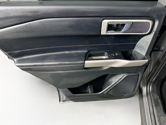 Photo of 2024 Carbonized Gray Metallic Ford Explorer