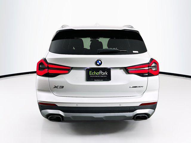 Photo of 2024 Mineral White Metallic BMW X3