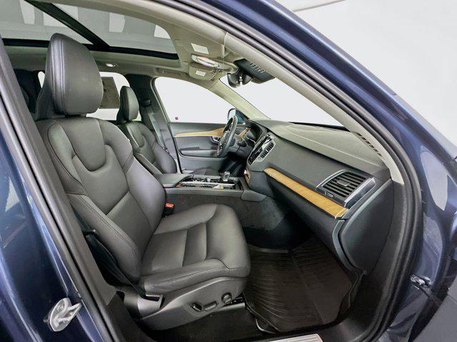 Photo of 2024 Denim Blue Metallic Volvo XC90
