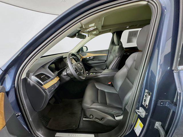 Photo of 2024 Denim Blue Metallic Volvo XC90
