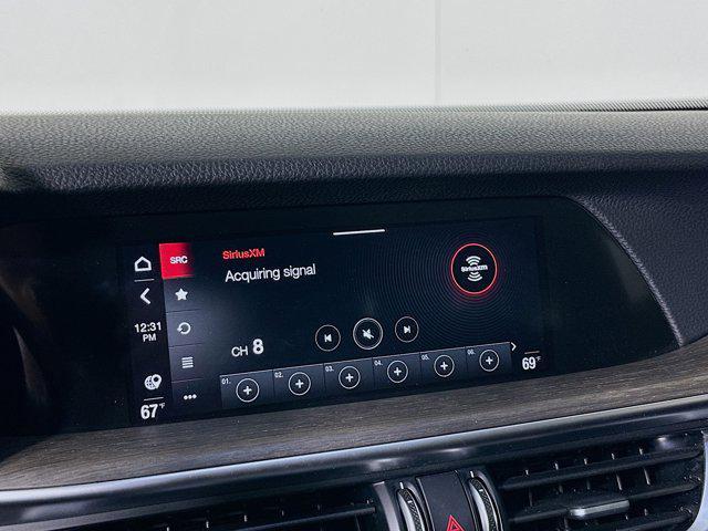 Photo of 2022 Vulcano Black Metallic Alfa Romeo Stelvio