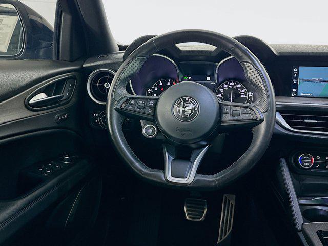 Photo of 2022 Vulcano Black Metallic Alfa Romeo Stelvio