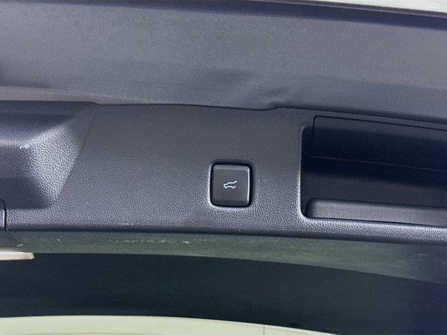 Photo of 2023 Carbonized Gray Metallic Ford Escape