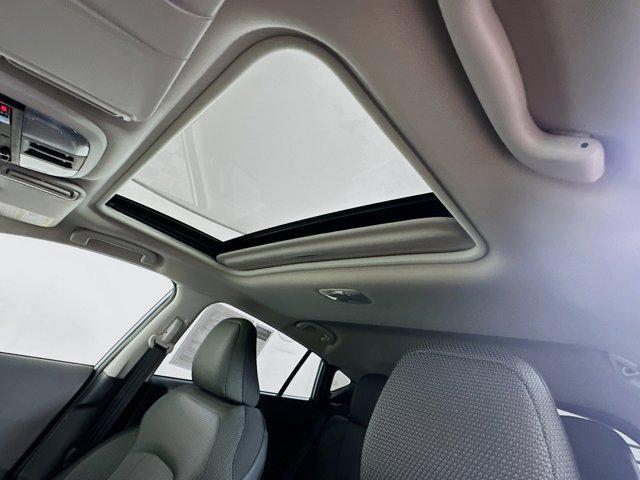Photo of 2024 Ice Silver Metallic Subaru Crosstrek