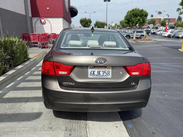 Photo of 2009 Metal Bronze Kia Optima