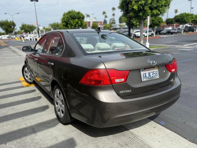 Photo of 2009 Metal Bronze Kia Optima