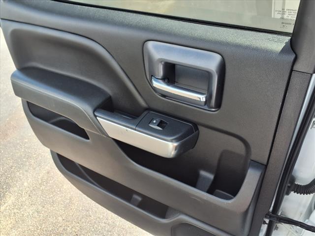 Photo of 2019 White Chevrolet Silverado 2500