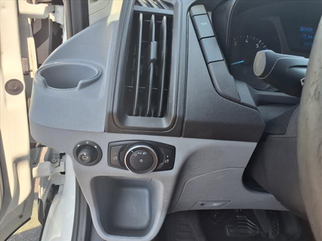Photo of 2018 White Ford Transit-250