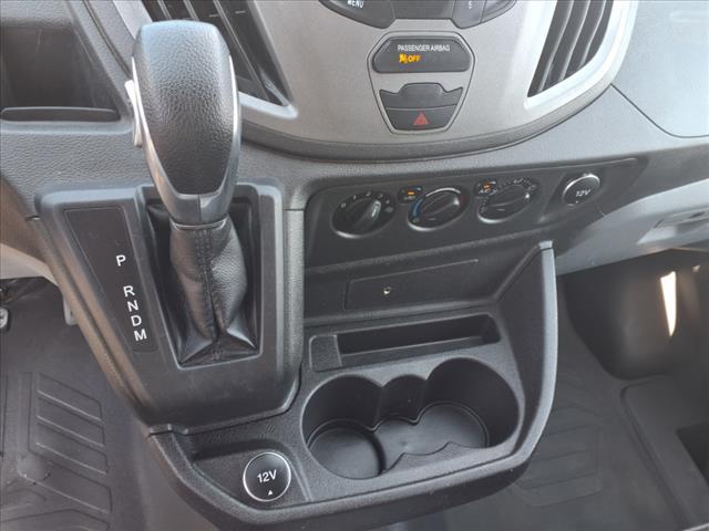 Photo of 2018 White Ford Transit-250