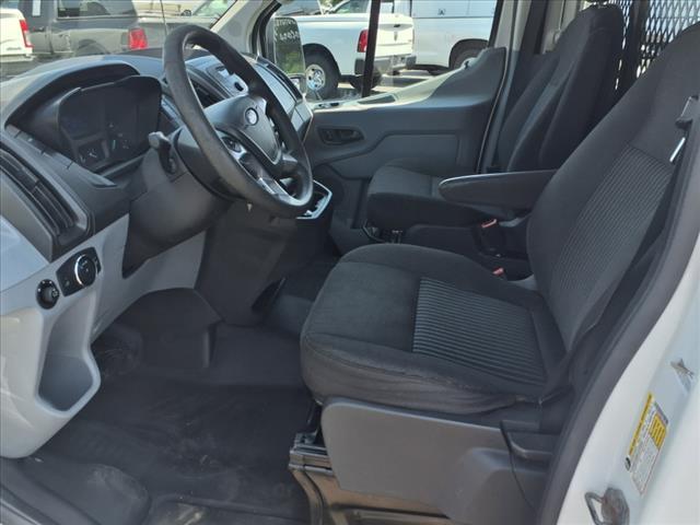 Photo of 2018 White Ford Transit-250