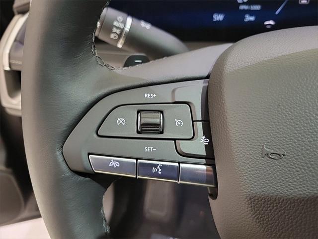 Photo of 2024 Emerald Lake Metallic Cadillac XT4