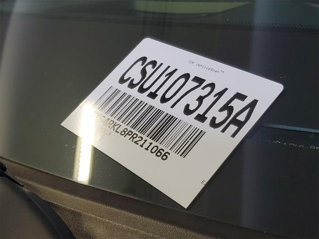 Photo of 2023 Crystal White Tricoat Cadillac Escalade ESV