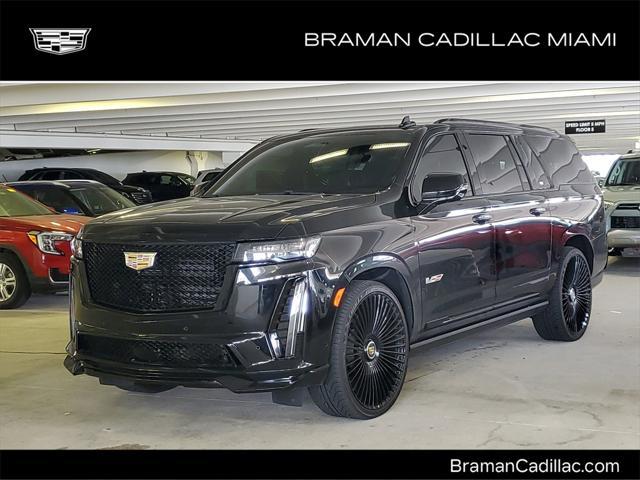 2023 Cadillac Escalade Esv