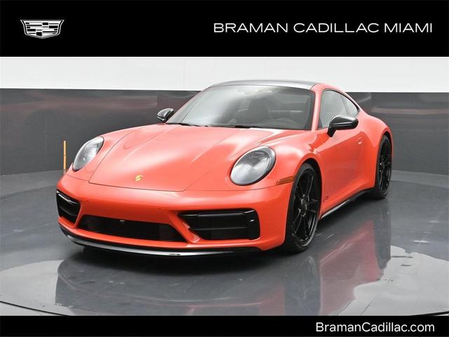 Photo of 2022 Lava Orange Porsche 911