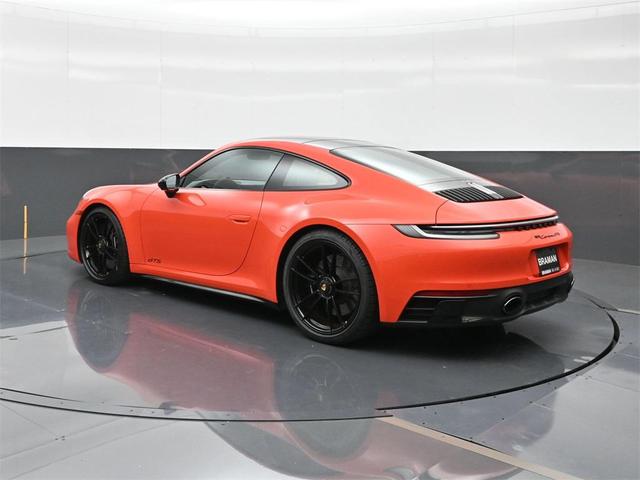 Photo of 2022 Lava Orange Porsche 911
