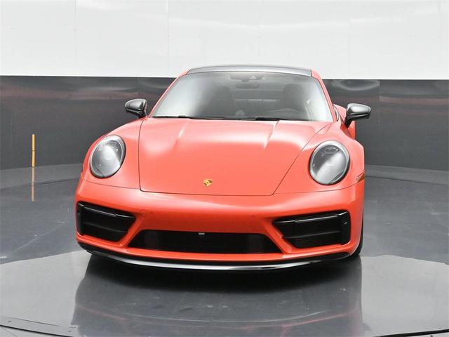 Photo of 2022 Lava Orange Porsche 911