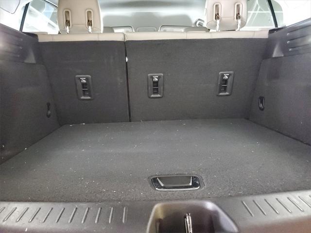 Photo of 2022 Galactic Gray Metallic Cadillac XT4