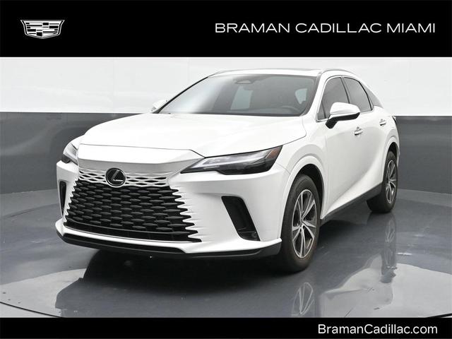 Photo of 2023 Ultra White Lexus RX 350