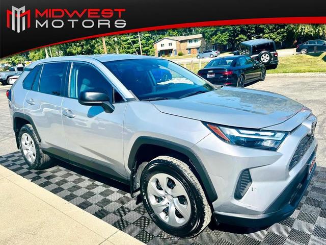 Photo of 2023 Silver Sky Metallic Toyota RAV4