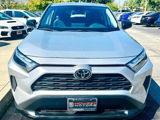 Photo of 2023 Silver Sky Metallic Toyota RAV4