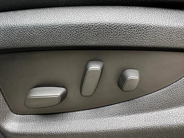 Photo of 2015 Silver Ice Metallic Chevrolet Silverado 1500