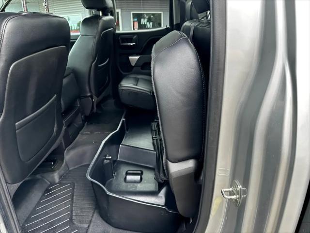 Photo of 2015 Silver Ice Metallic Chevrolet Silverado 1500