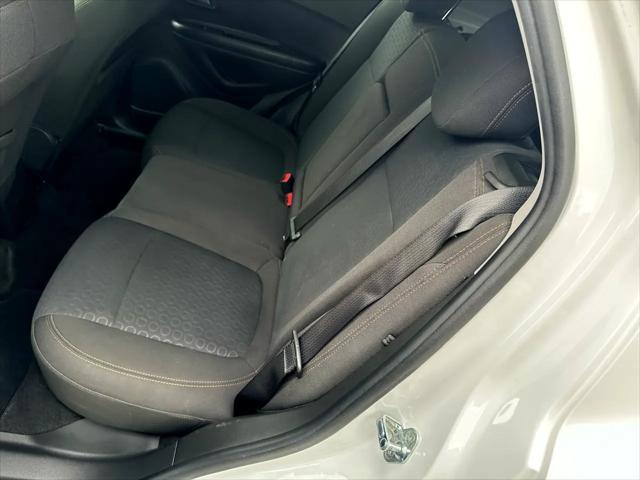 Photo of 2022 Summit White Chevrolet Trax