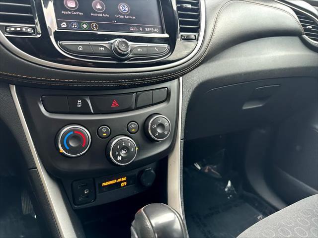 Photo of 2022 Summit White Chevrolet Trax