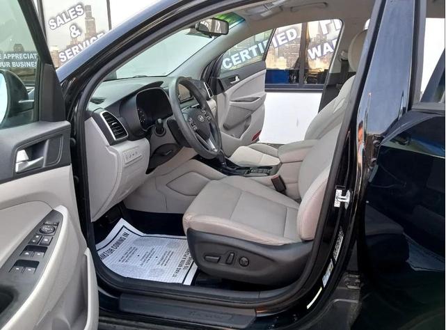 Photo of 2020 Black Hyundai TUCSON
