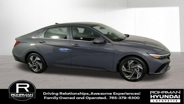 Photo of 2025 Gray Pearl Hyundai ELANTRA HEV