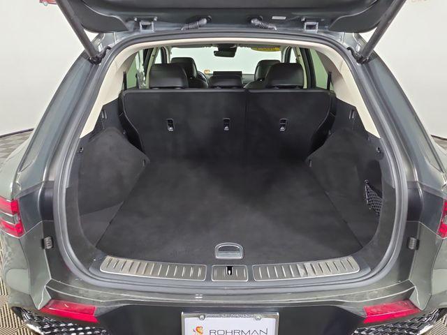 Photo of 2025 Green Genesis GV70