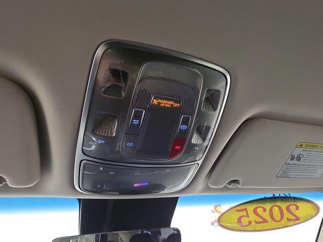 Photo of 2025 Green Genesis GV70