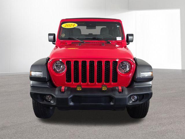 Photo of 2024 Firecracker Red Clearcoat Jeep Wrangler