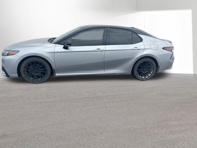 Photo of 2022 Celestial Silver Metallic Toyota Camry
