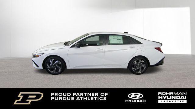 Photo of 2025 White Hyundai ELANTRA HEV