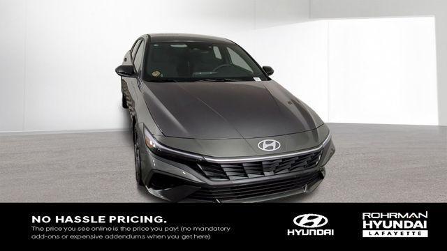 Photo of 2025 Amazon Gray Hyundai ELANTRA HEV