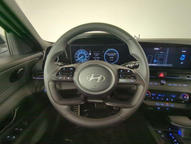 Photo of 2025 Gray Pearl Hyundai ELANTRA HEV