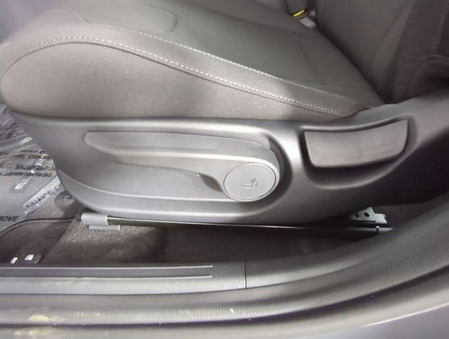 Photo of 2025 Gray Pearl Hyundai ELANTRA HEV