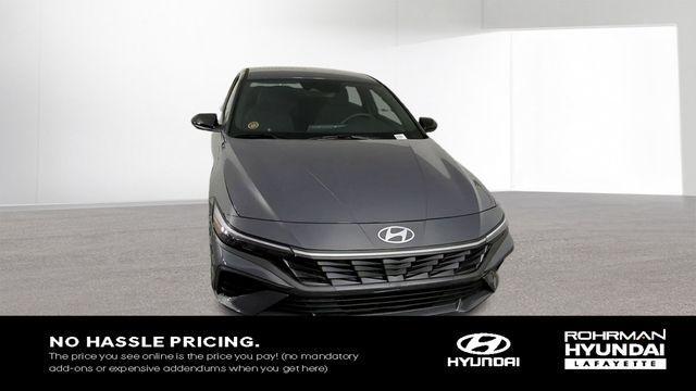 Photo of 2025 Gray Pearl Hyundai ELANTRA HEV