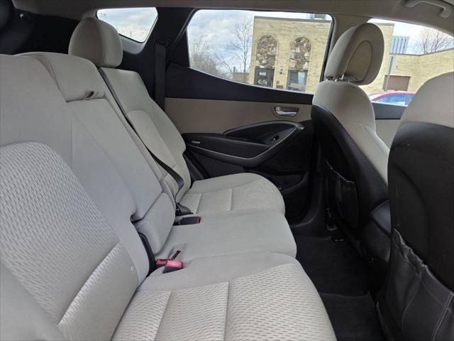 Photo of 2013 Gray Hyundai SANTA FE