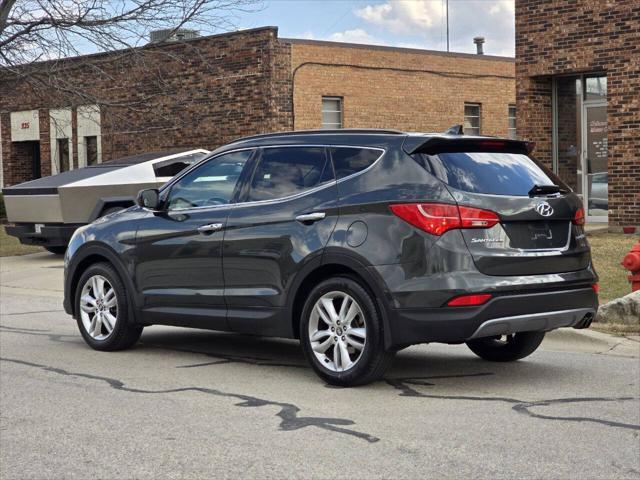 Photo of 2013 Gray Hyundai SANTA FE