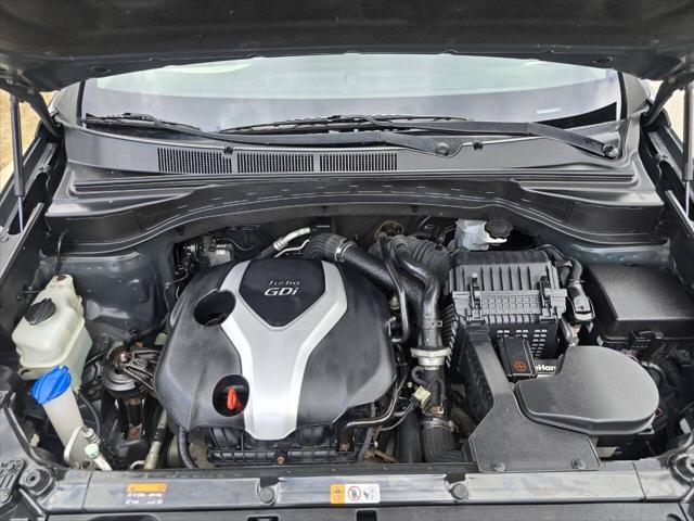 Photo of 2013 Gray Hyundai SANTA FE