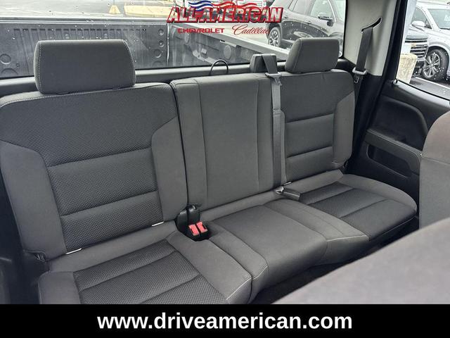 Photo of 2018 Silver Ice Metallic Chevrolet Silverado 1500